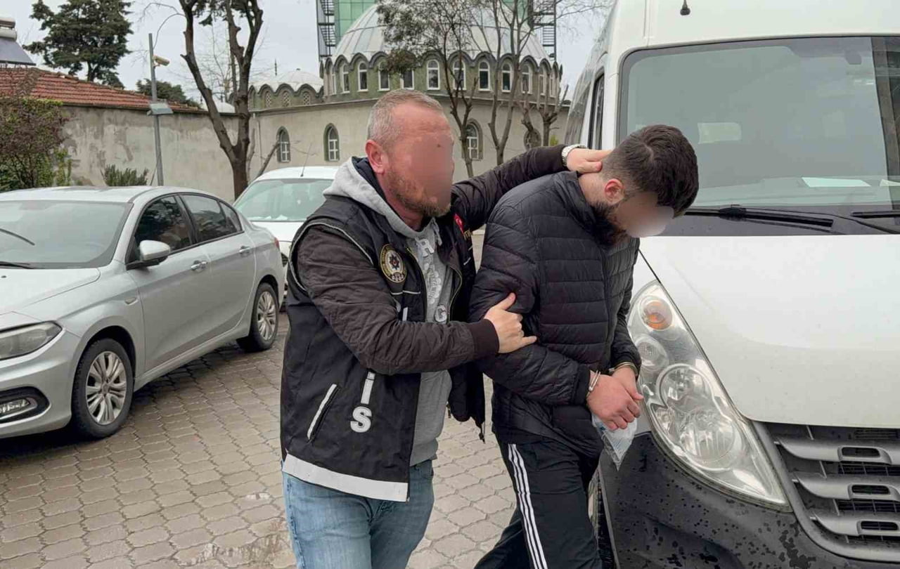 S.Y. UYUŞTURUCU TİCARETİNDEN TUTUKLANDI.