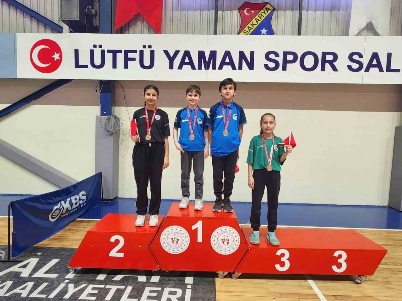 SAKARYA BÜYÜKŞEHİR BELEDİYESİ SPOR KULÜBÜ SPORCULARI; KARATE, YAĞLI GÜREŞ VE MASA TENİSİ...