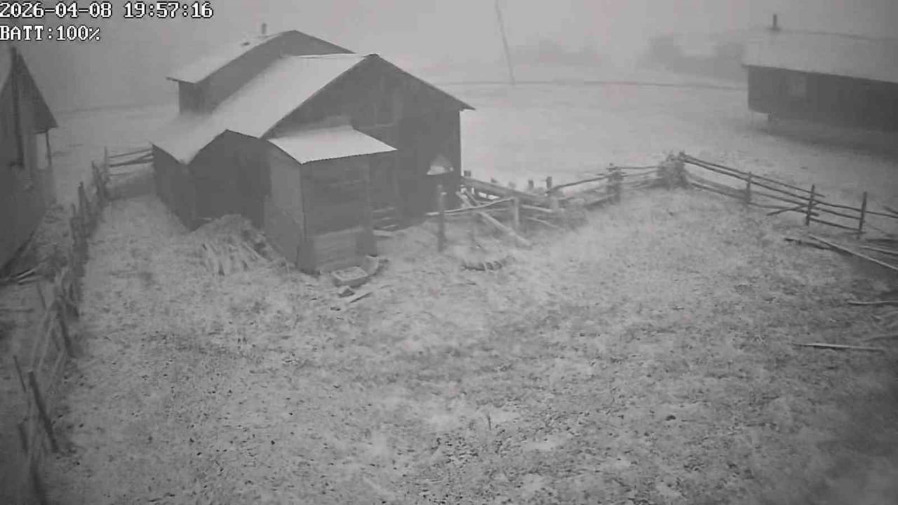 SAKARYA’NIN YÜKSEK KESİMLERİ YENİDEN KARLA BULUŞURKEN, KENT MERKEZİNDE GÜNEŞLİ HAVA HAKİM...