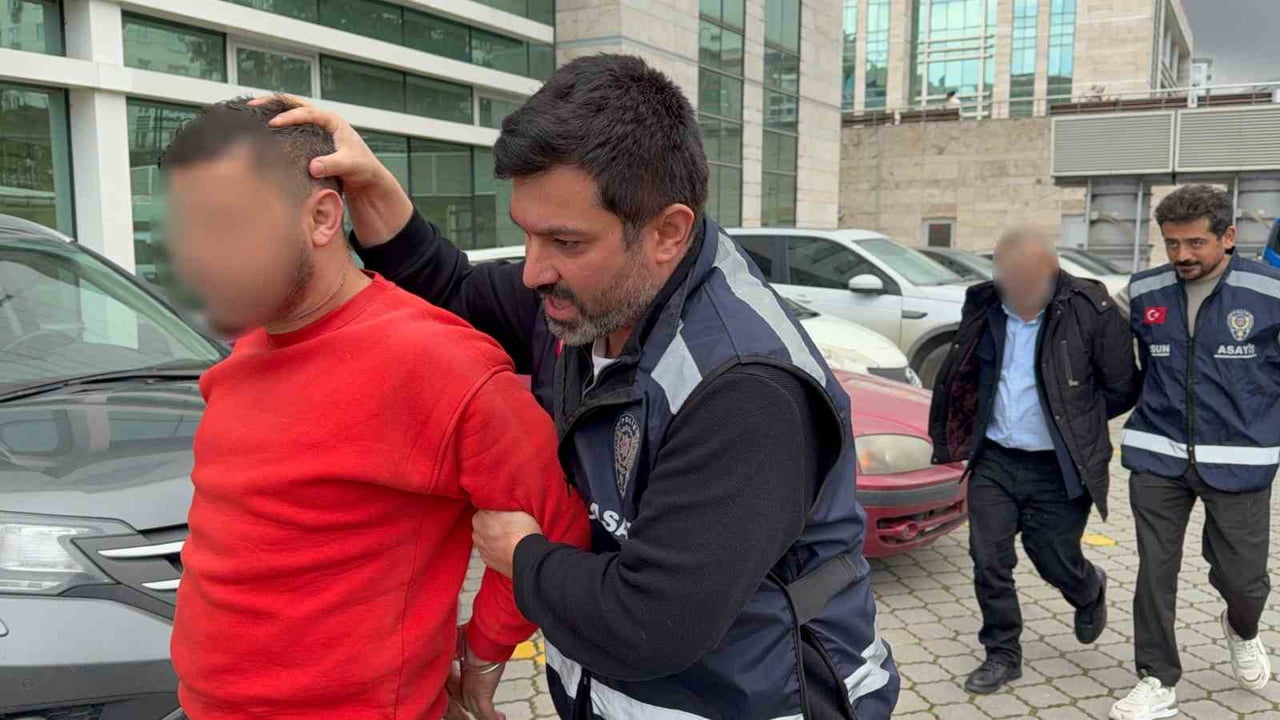 SAMSUN'DA OKUL ÖNÜNDE MEYDANA GELEN 2 KİŞİNİN VURULARAK YARALANDIĞI OLAYLA İLGİLİ GÖZALTINA ALINAN...