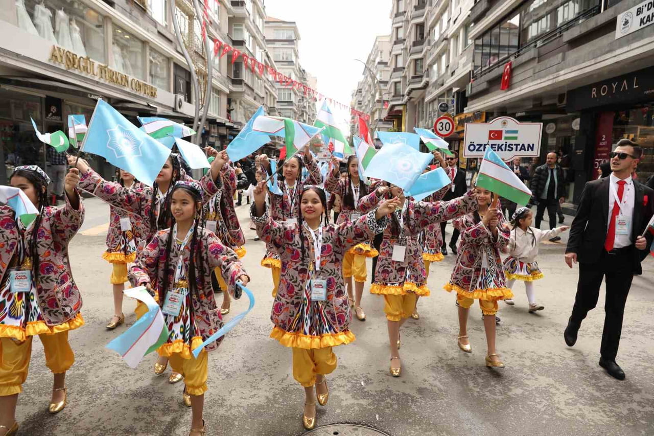 SAMSUN BÜYÜKŞEHİR BELEDİYESİ ÖNCÜLÜĞÜNDE DÜZENLENEN 2. SAMSUN TÜRK DÜNYASI ÇOCUK FESTİVALİ, 19-25...