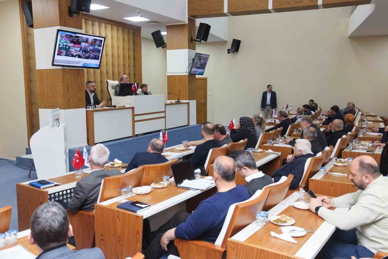 SAMSUN CANİK BELEDİYE BAŞKANI İBRAHİM SANDIKÇI, "YÜKSEK MALİ DİSİPLİN İLKEMİZDEN TAVİZ VERMEDEN...