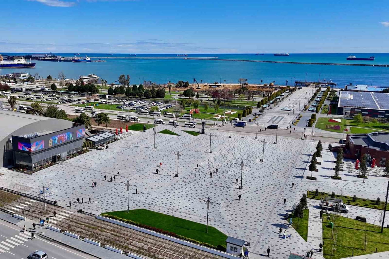 SAMSUN’DA TURİZM VİZYONUNU GÜÇLENDİRMEK AMACIYLA HAYATA GEÇİRİLEN SAMSUN TANITIM MERKEZİ, AÇILDIĞI...