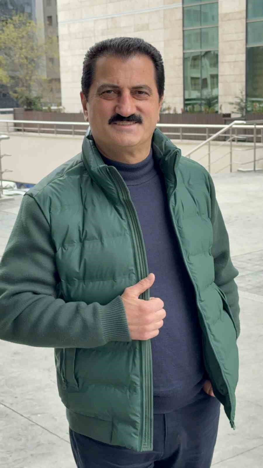 SAMSUNLU TÜRK HALK MÜZİĞİ SANATÇISI HÜSEYİN ŞİMŞEK, ÜNLÜ SANATÇI İBRAHİM TATLISES’E OLAN...