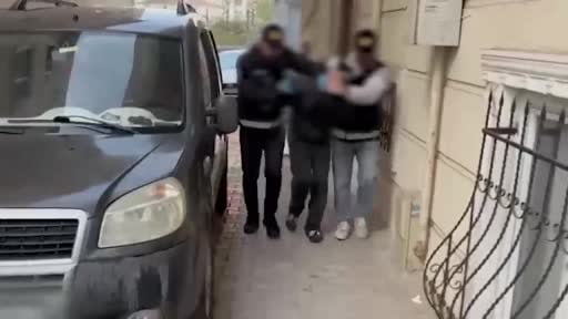 Sancaktepe'de sosyal medyadan uyuşturucu paylaşımı yapan şahıs yakalandı