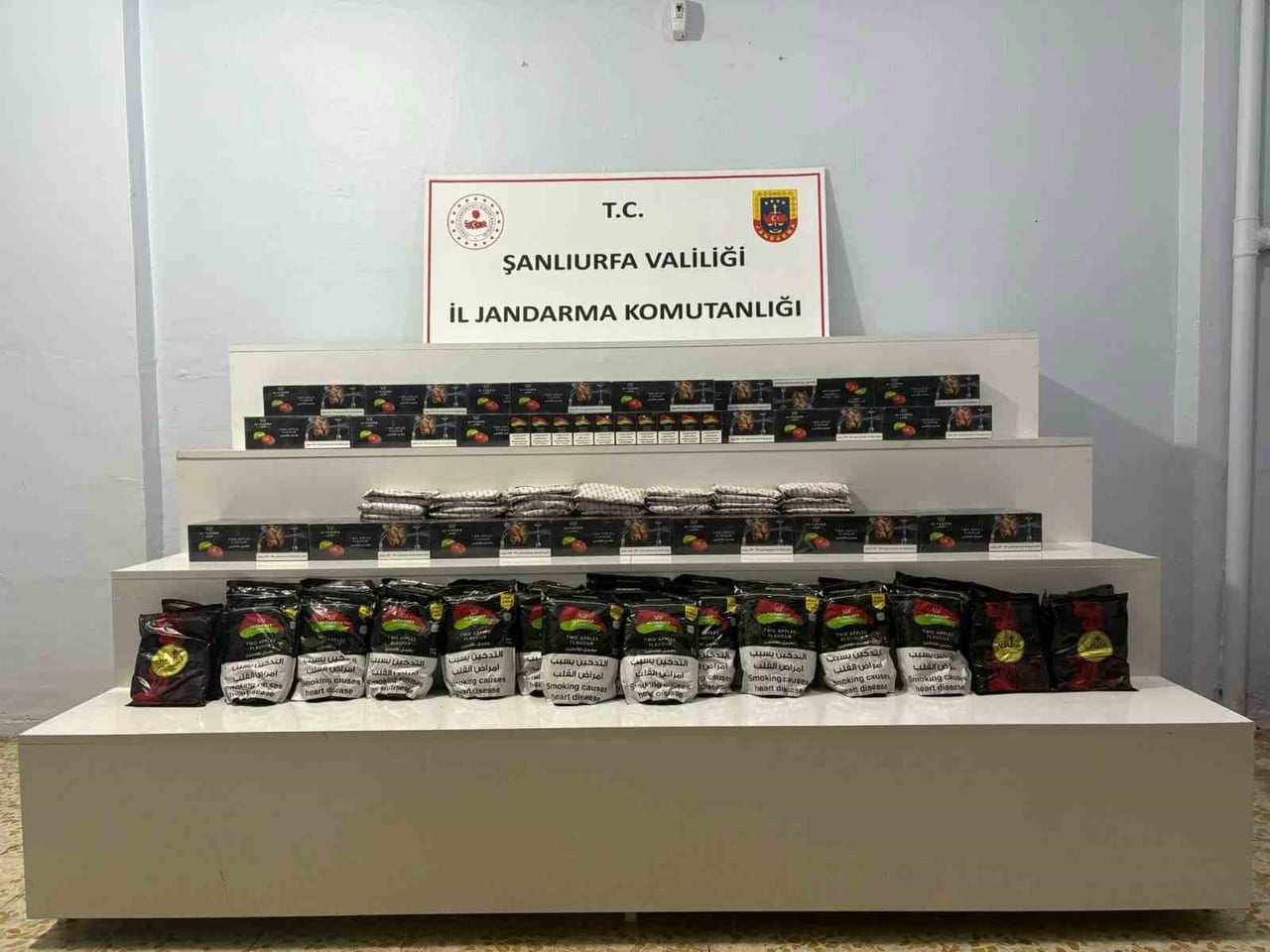 ŞANLIURFA’DA 82 KİLO KAÇAK NARGİLE TÜTÜNÜ ELE GEÇİRİLDİ