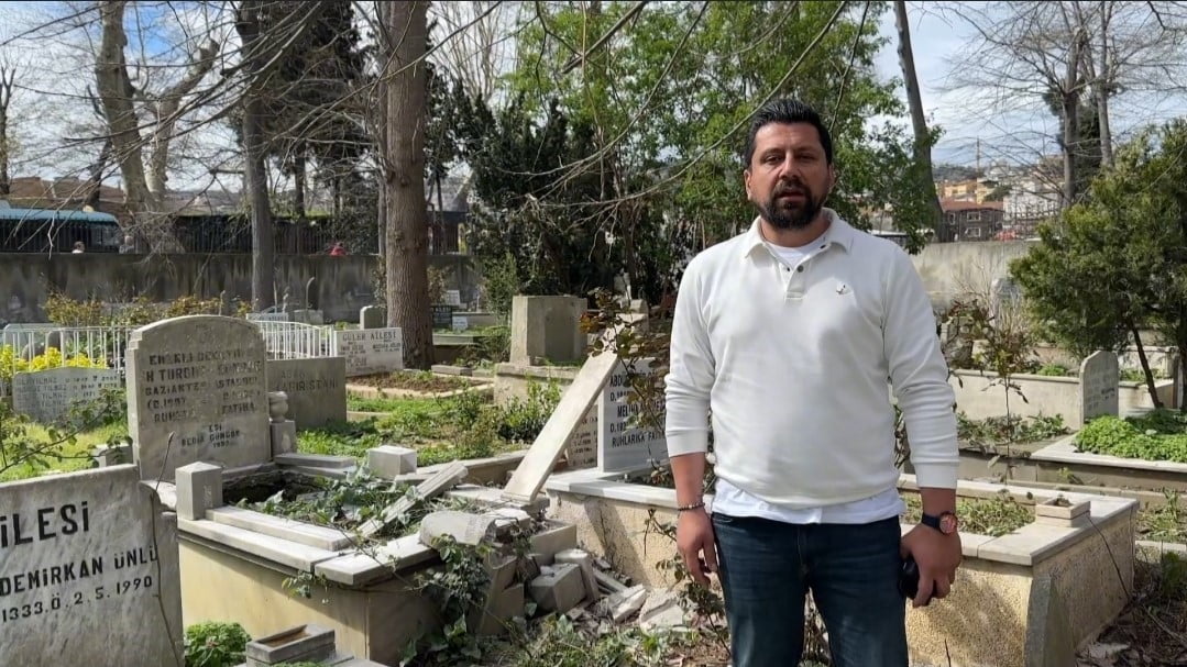 SARIYER MERKEZ MAHALLESİ MUHTARI KUBİLAY YILDIRIM "BİZDEN MEZARLIK İŞLERİ MÜDÜRLÜĞÜ'NE GİTMEMİZİ...