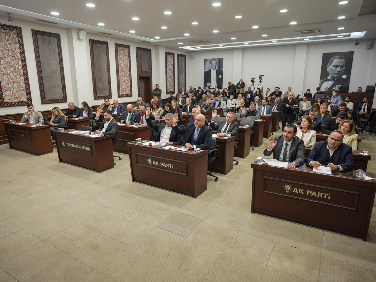 ŞEHİTKAMİL BELEDİYESİ NİSAN AYI MECLİS TOPLANTISI’NIN 2. BİRLEŞİMİ UMUT YILMAZ BAŞKANLIĞINDA...