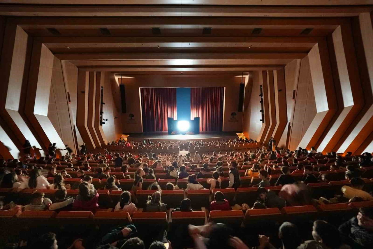 ŞEHİTKAMİL BELEDİYESİ TARAFINDAN BU YIL DÖRDÜNCÜSÜ DÜZENLENEN ÇOCUK TİYATROSU GÜNLERİ, YOĞUN...