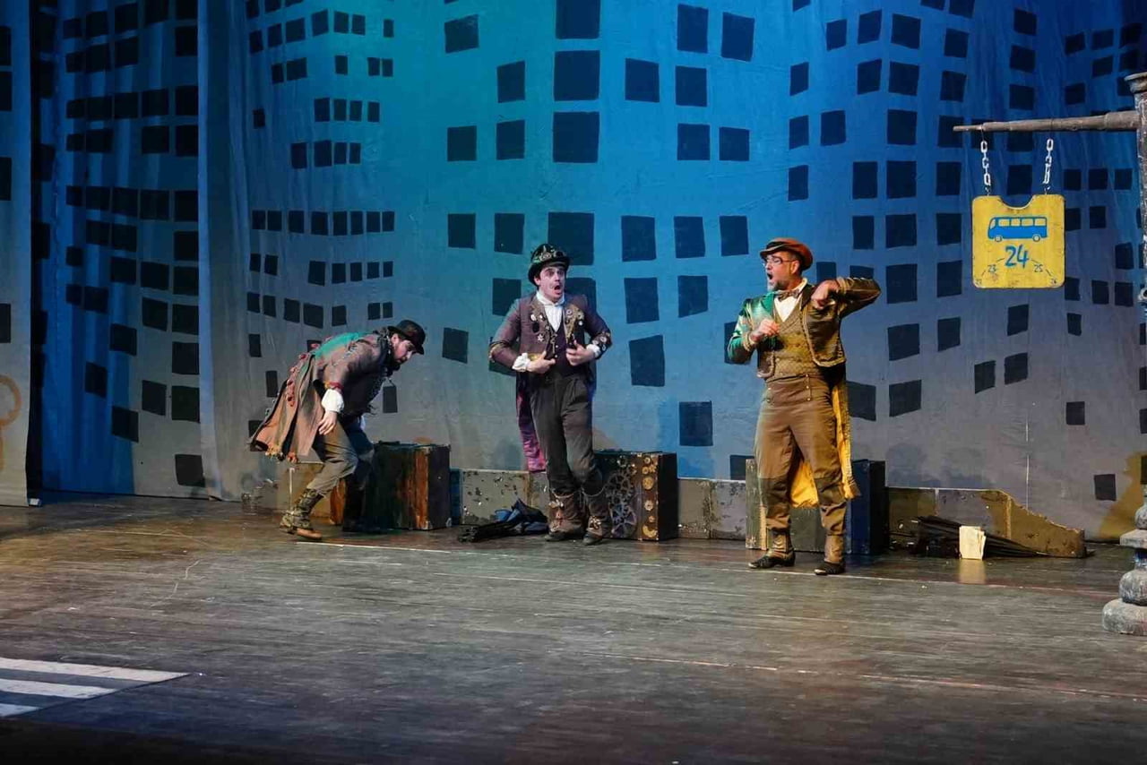 ŞEHİTKAMİL’DE 4. ÇOCUK TİYATROSU GÜNLERİ BAŞLADI