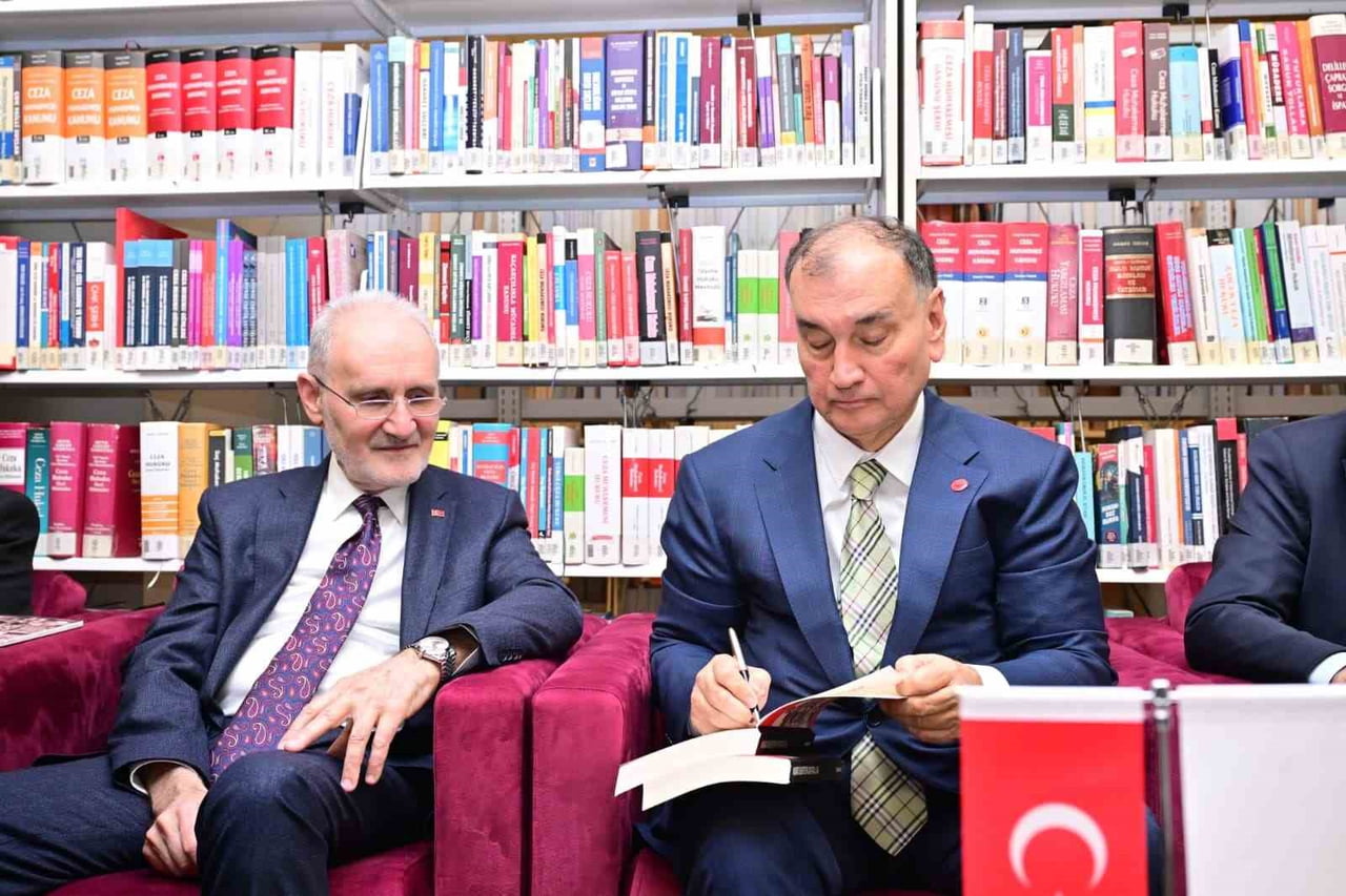 ŞEKİB AVDAGİÇ VE MURAT ÜLKER