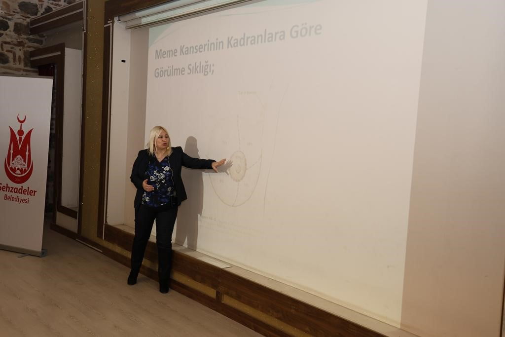 SEMİNERE KONUŞMACI OLARAK KATILAN ŞEHZADELER İLÇE SAĞLIK MÜDÜRLÜĞÜ SAĞLIKLI YAŞAM HEKİMİ DR....