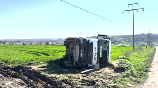 Silivri’de beton mikseri devrildi: 1 yaralı