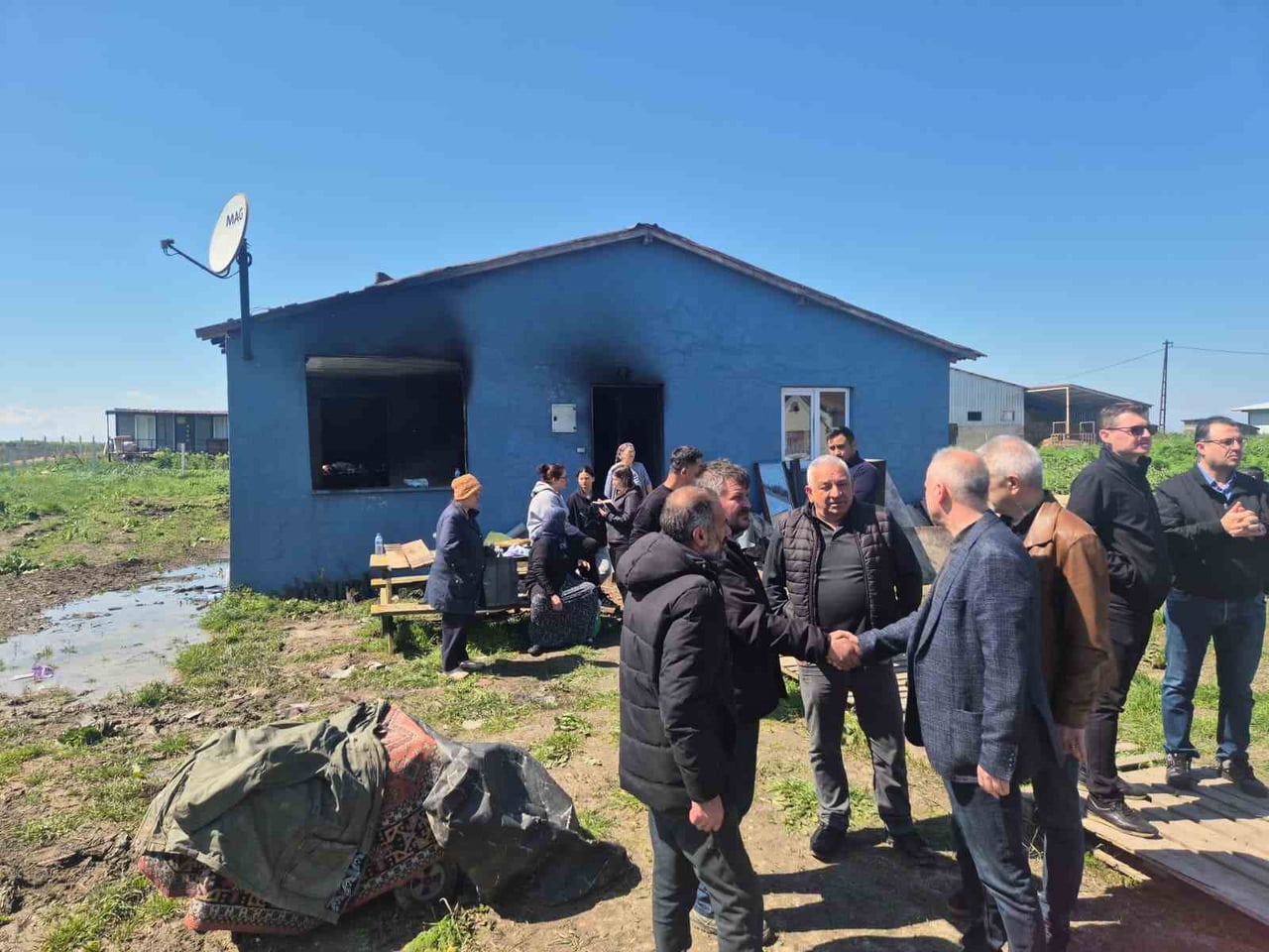 SİLİVRİ KADIKÖY’DE GECE YANGINI: 6 KİŞİ SON ANDA KURTULDU