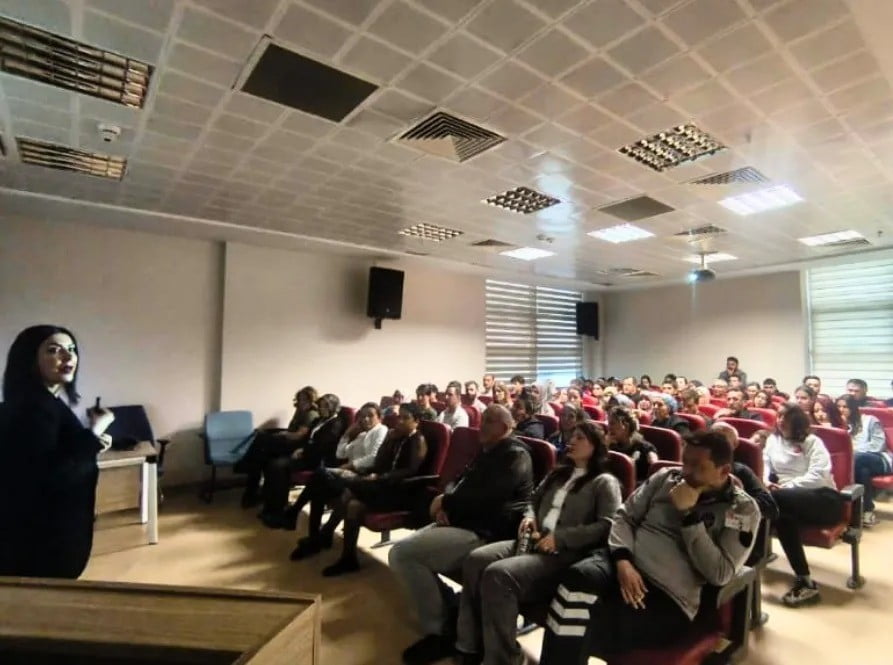 SİNOP'UN AYANCIK İLÇESİNDE AYANCIK DEVLET HASTANESİ SAĞLIK ÇALIŞANLARI VE İDARİ PERSONELİNE...