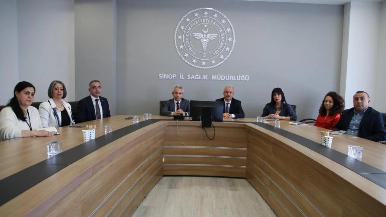 SİNOP’TA SAĞLIK ALANINDAKİ HUKUKİ SÜREÇLERİN ETKİNLİĞİNİ ARTIRMAK AMACIYLA ÖNEMLİ BİR...