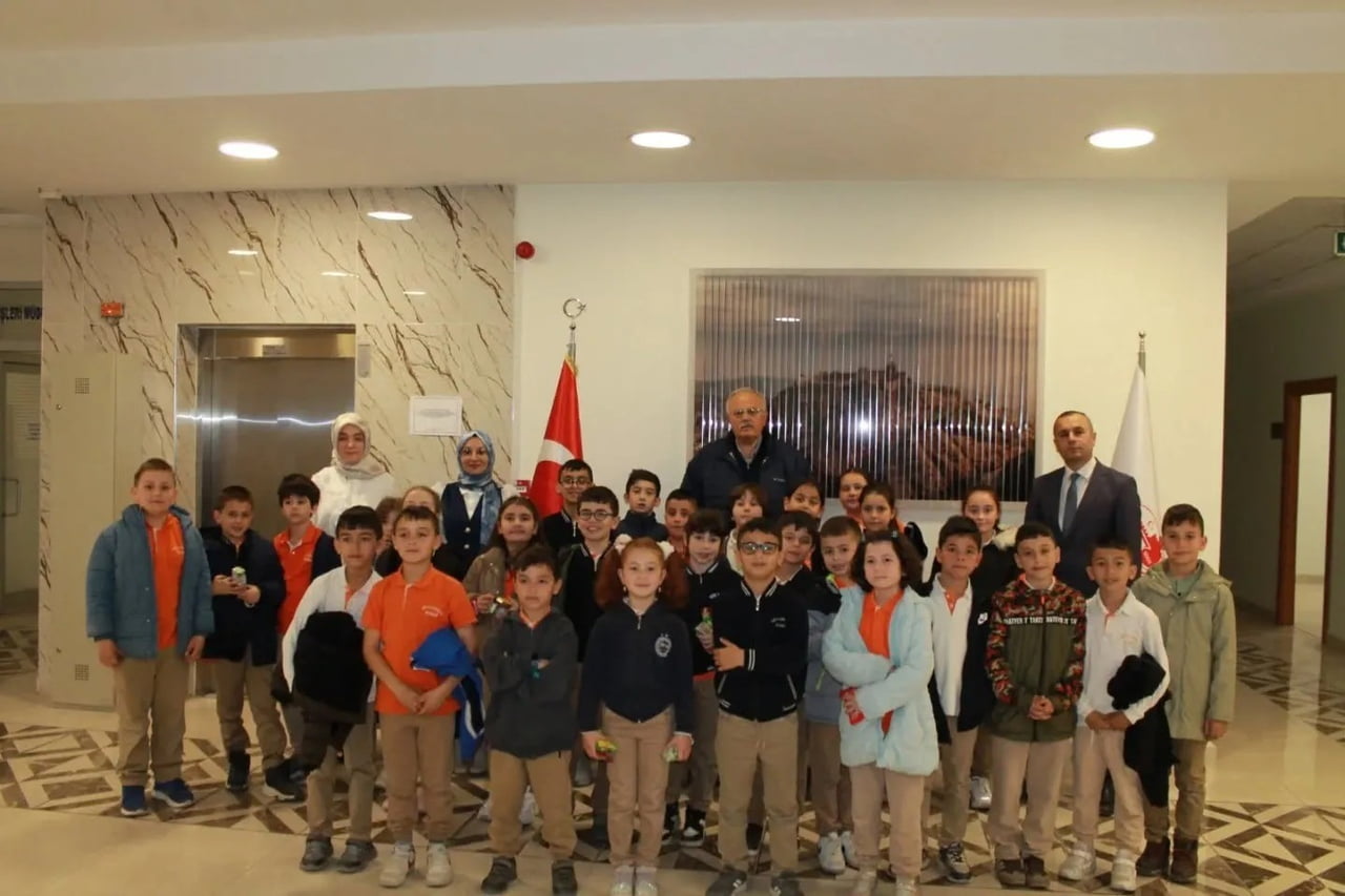 SİNOP’UN BOYABAT İLÇESİNDE, FATİH İLKOKULU ÖĞRENCİLERİ "HAYAT BİLGİSİ" DERSİ KAPSAMINDA YEREL...