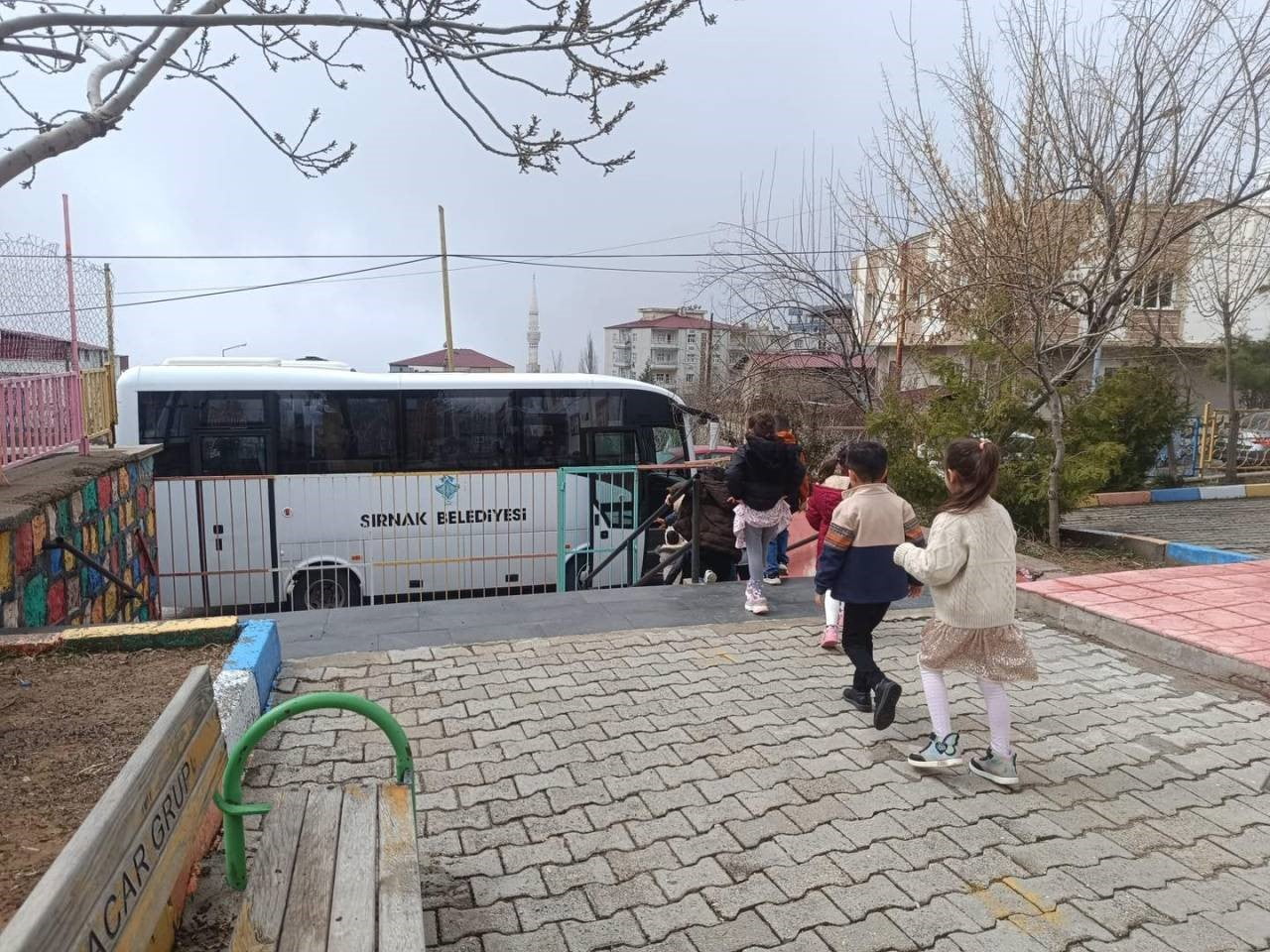 ŞIRNAK BELEDİYESİ, ÇOCUKLARIN SOSYAL VE KÜLTÜREL GELİŞİMİNE KATKI SUNACAK ANLAMLI BİR ETKİNLİĞE...