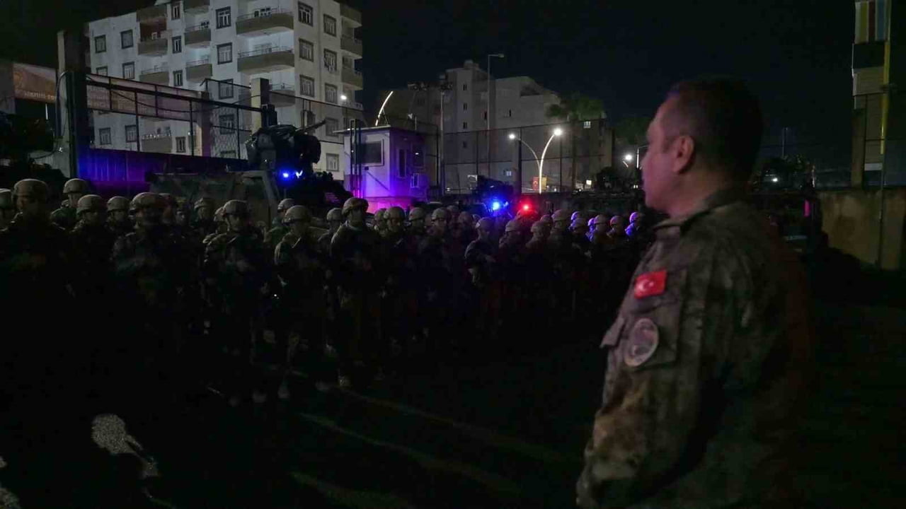 ŞIRNAK İL EMNİYET MÜDÜRLÜĞÜ KOORDİNESİNDE TERÖR ÖRGÜTÜ DEAŞ’A YÖNELİK DÜZENLENEN GENİŞ ÇAPLI...