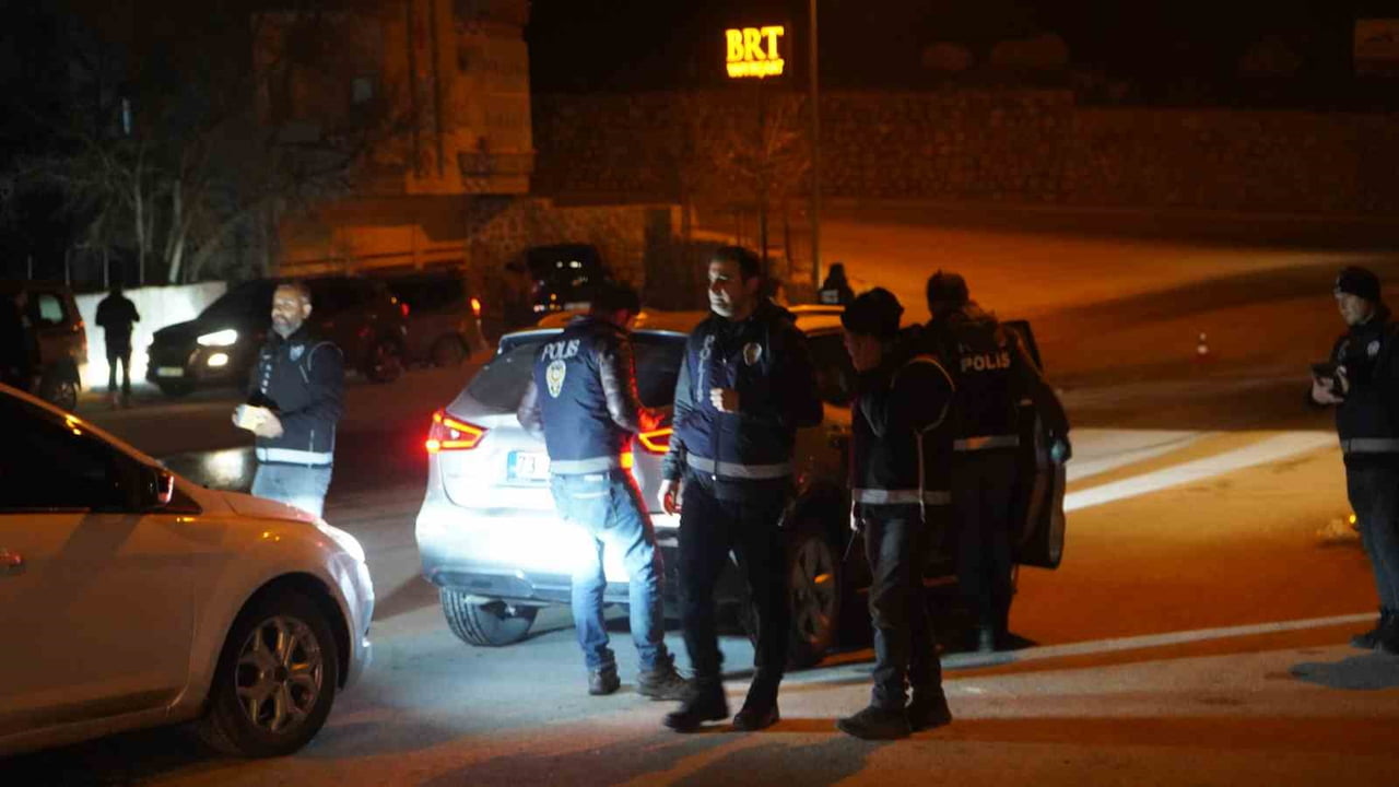 ŞIRNAK’TA 2026 YILININ İLK ÜÇ AYINDA MEYDANA GELEN TRAFİK KAZALARININ BİLANÇOSU AÇIKLANDI. EMNİYET...