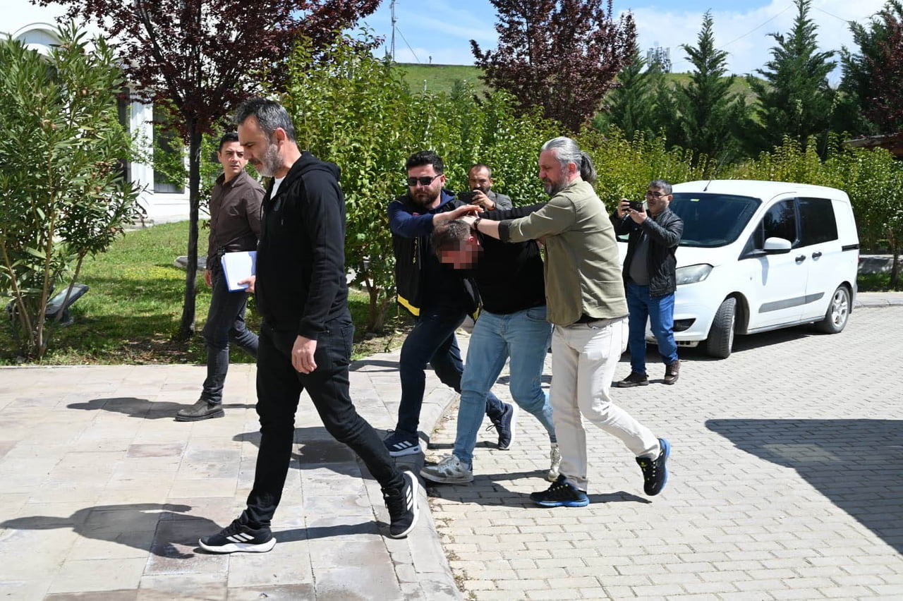 ŞÜPHELİNİN ADLİYEYE SEVK EDİLMESİ