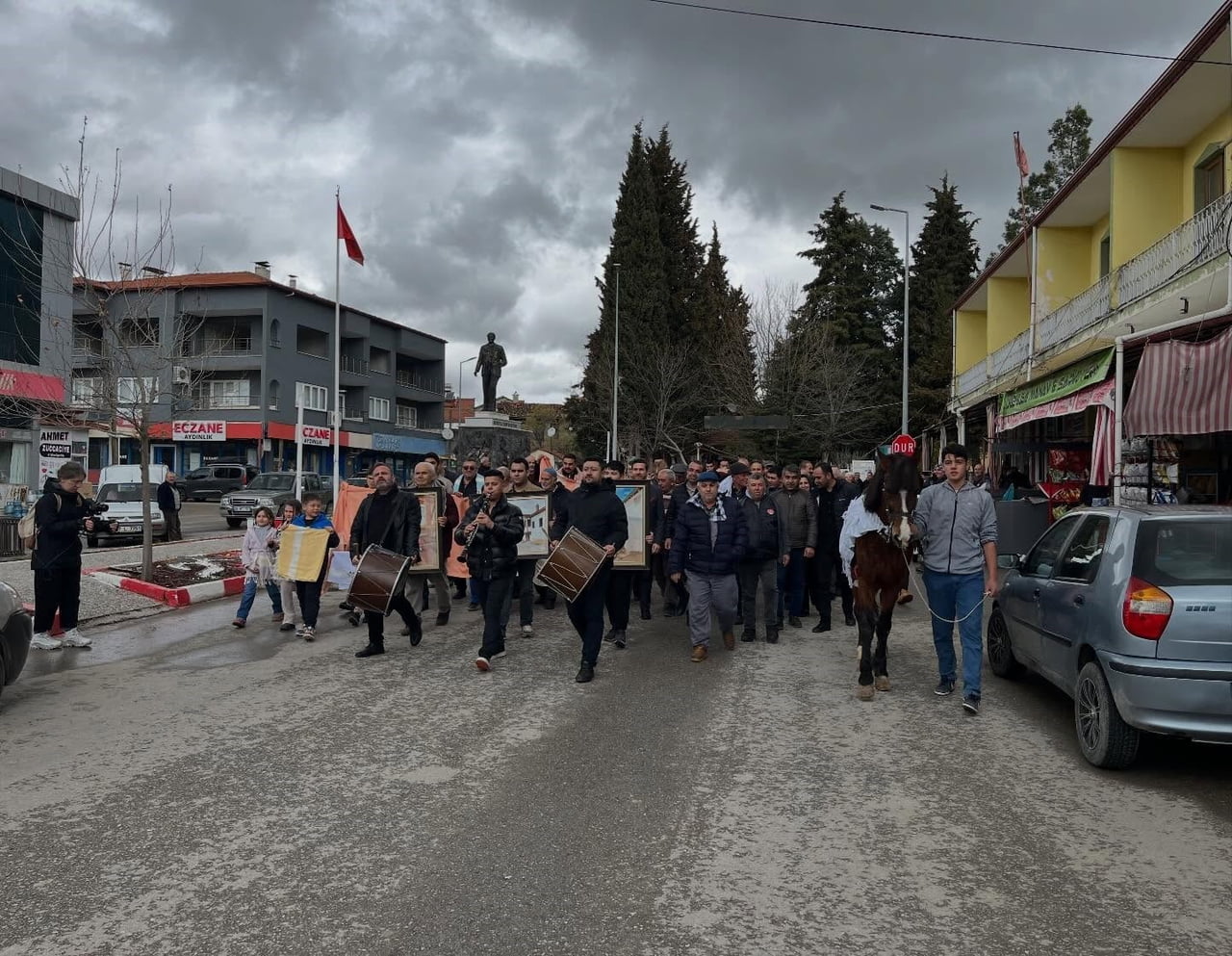 TAVAS’IN KÖKLÜ EL DOKUMASI GELENEĞİ KIZILCABÖLÜK DOKUMASI, BELEDİYE VE VATANDAŞLARIN KATKILARIYLA...