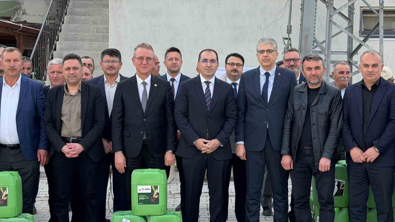 TAVŞANLI’DA "HÜMİK ASİT DESTEK PROJESİ" HAYATA GEÇİRİLDİ