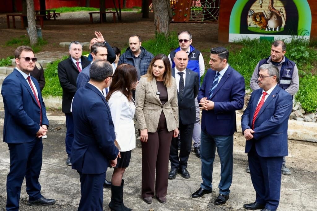 TEKİRDAĞ BÜYÜKŞEHİR BELEDİYE BAŞKANI DR. CANDAN YÜCEER İLE TESKİ GENEL MÜDÜRÜ DR. ONUR ÖZGÜL DE...