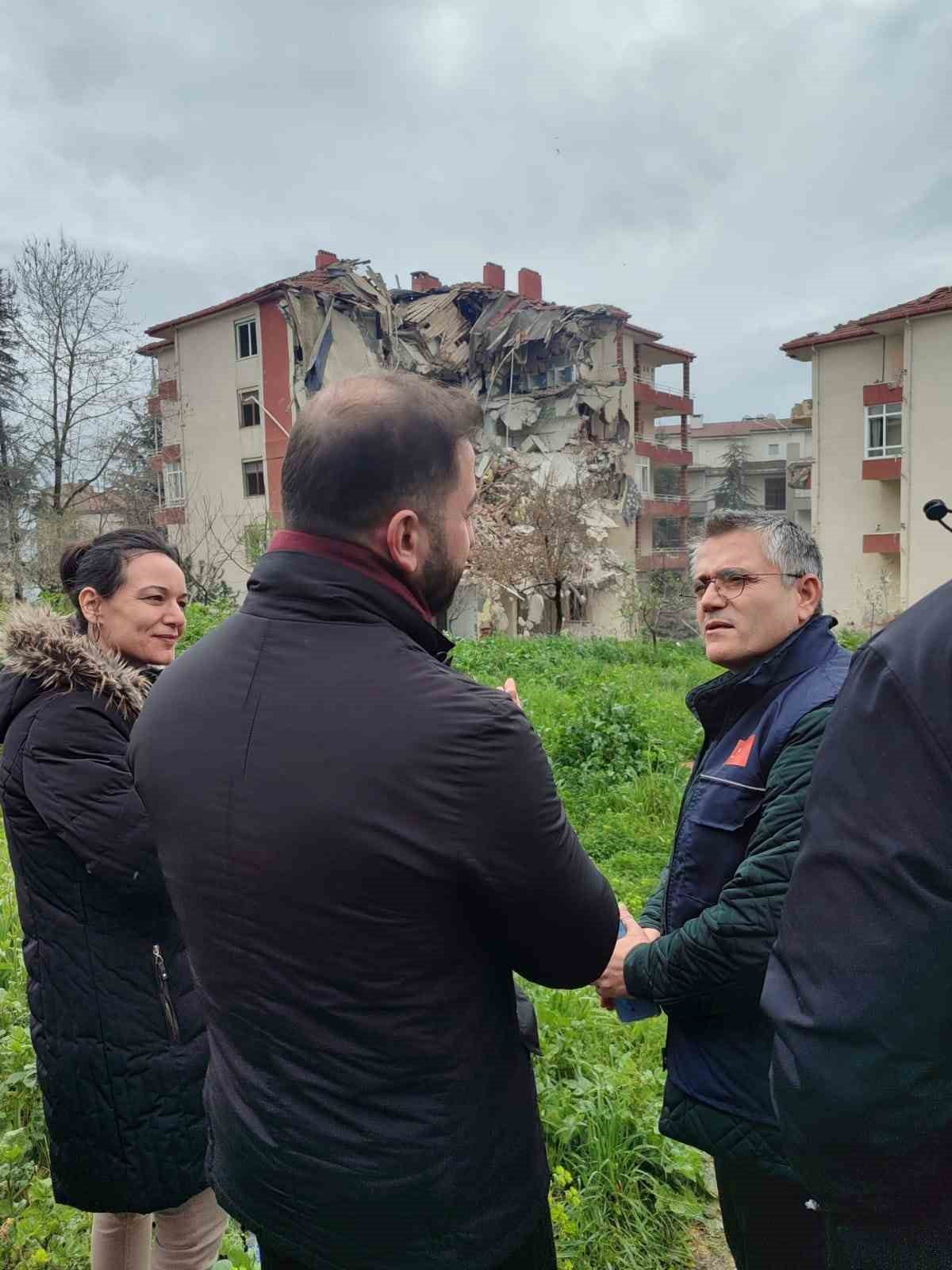 TEKİRDAĞ ÇEVRE, ŞEHİRCİLİK VE İKLİM DEĞİŞİKLİĞİ MÜDÜRLÜĞÜ EKİPLERİ TARAFINDAN YERİNDE YAPILAN...