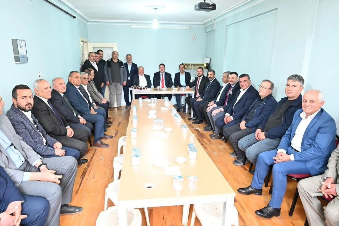 TESK GENEL BAŞKAN VEKİLİ VE AESOB BAŞKANI ADLIHAN DERE, SEÇİM SÜRECİ KAPSAMINDA BAŞLATTIĞI İLÇE...