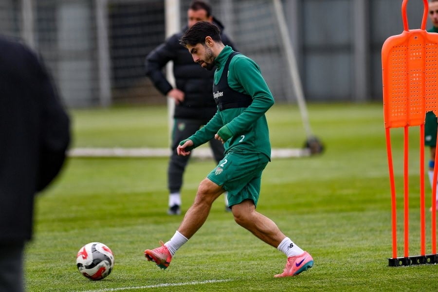 TFF 2. LİG’DE ŞAMPİYONLUK MAÇINA ÇIKACAK OLAN BURSASPOR, SAHASINDA KONUK EDECEĞİ SOMASPOR...