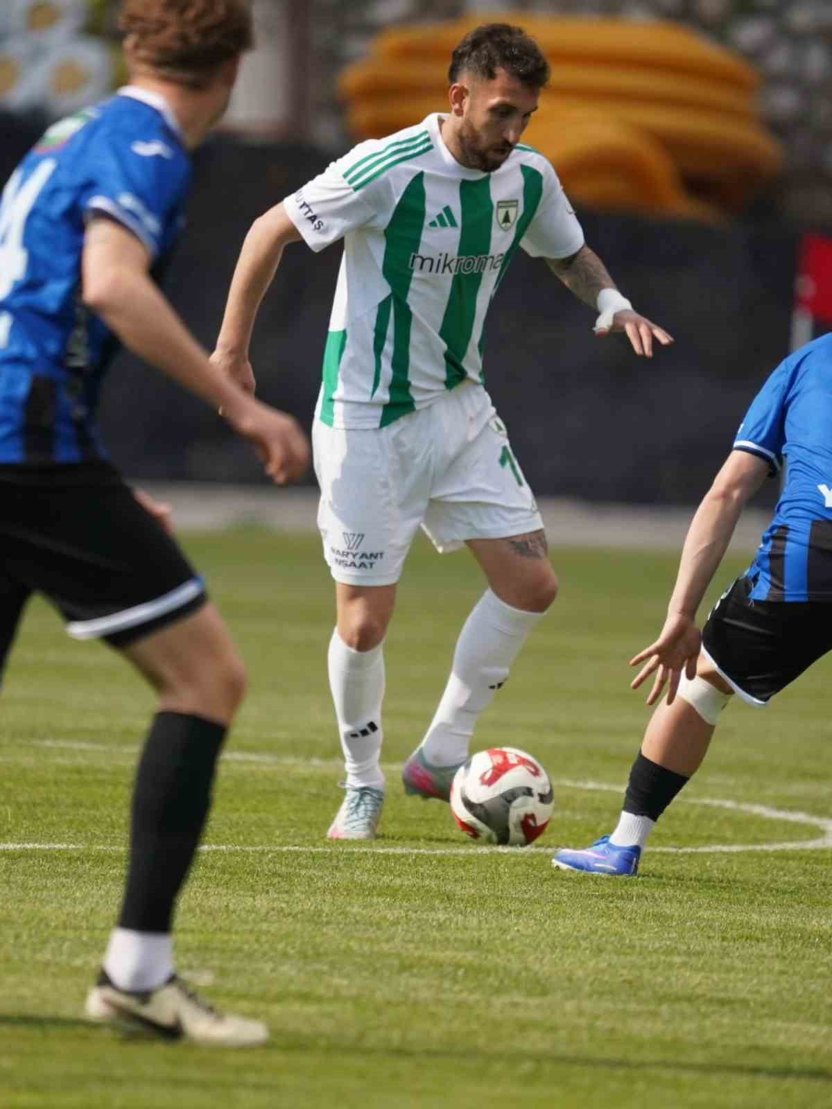 TFF 2. LİG: MUĞLASPOR:0  - KARACABEY BELEDİYESPOR: 3