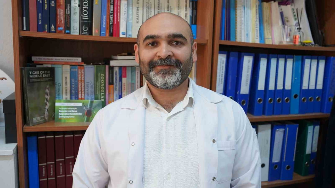 TOKAT GAZİOSMANPAŞA ÜNİVERSİTESİ (TOGÜ) FEN-EDEBİYAT FAKÜLTESİ BİYOLOJİ BÖLÜM BAŞKANI PROF. DR....