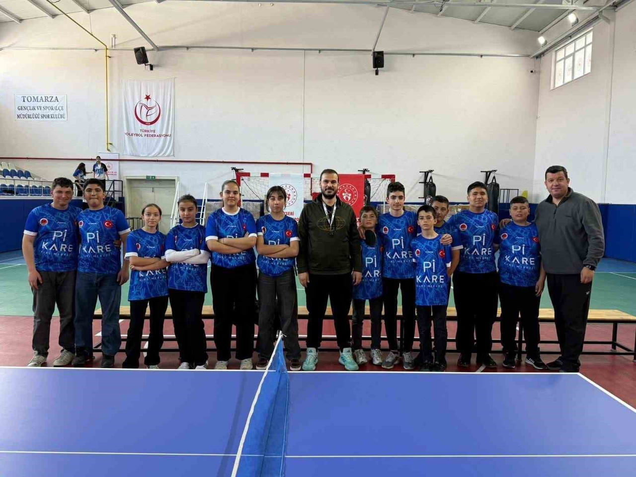 TOMARZA’DA 23 NİSAN ULUSAL EGEMENLİK VE ÇOCUK BAYRAMI ETKİNLİKLERİ KAPSAMINDA DÜZENLENEN SPOR...