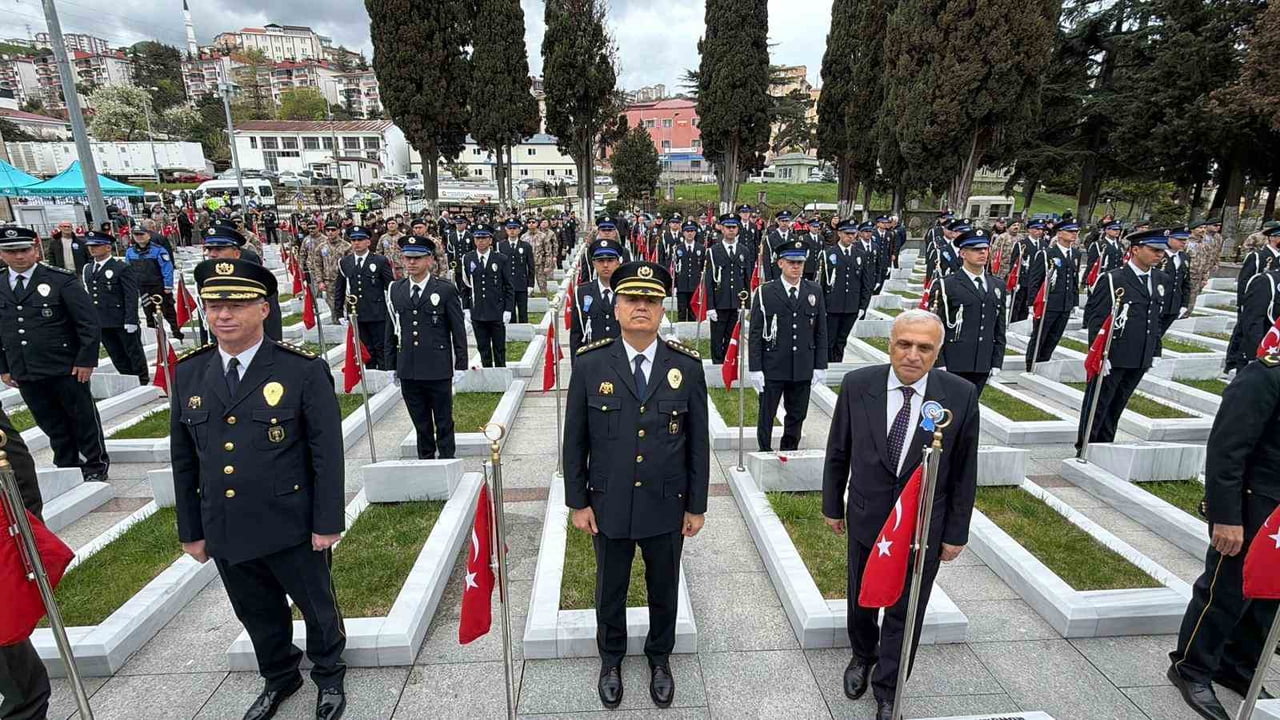 TRABZON'DA TÜRK POLİS TEŞKİLATI'NIN 181'İNCİ KURULUŞ YIL DÖNÜMÜ VE POLİS HAFTASI ÇERÇEVESİNDE...