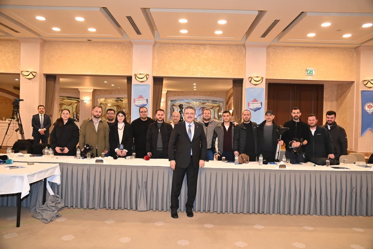 TRABZON BÜYÜKŞEHİR BELEDİYE BAŞKANI AHMET METİN GENÇ, İKİ YILLIK GÖREV SÜRECİNİ DEĞERLENDİRDİĞİ...