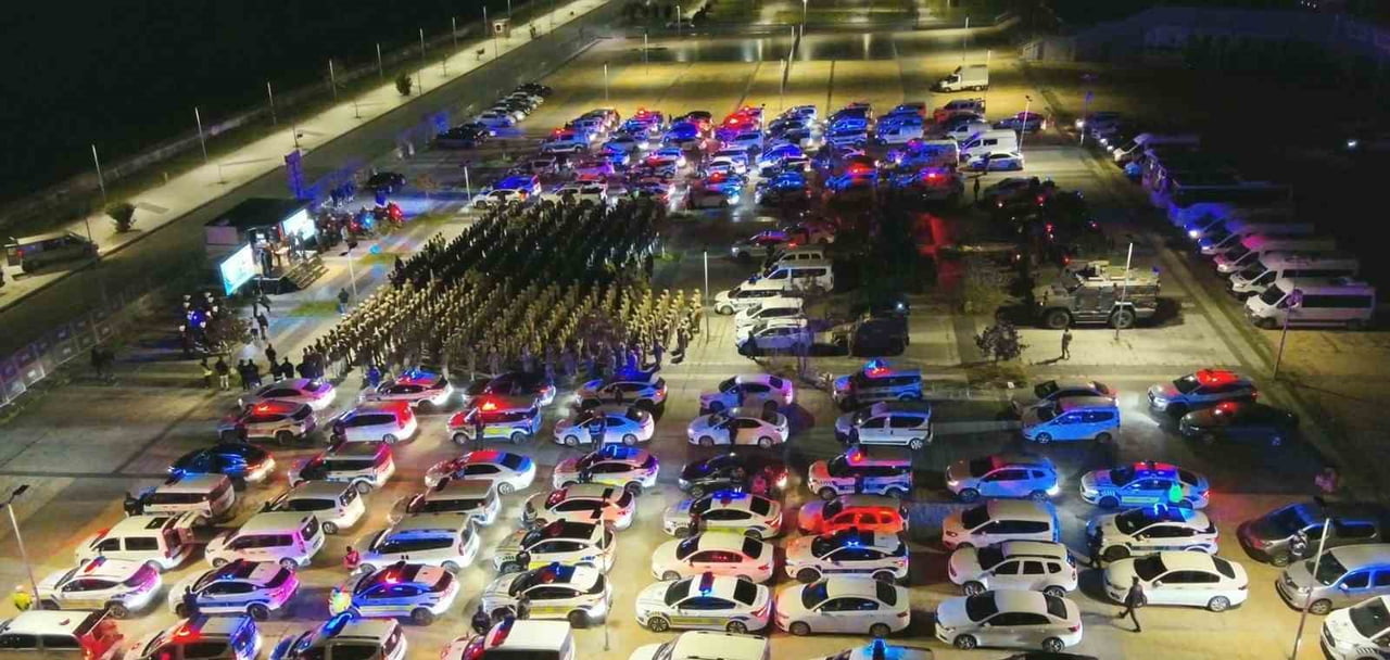 TRABZON MERKEZLİ 5 İLDE DÜZENLENEN EŞ ZAMANLI UYUŞTURUCU OPERASYONUNDA 100 ŞÜPHELİ GÖZALTINA...