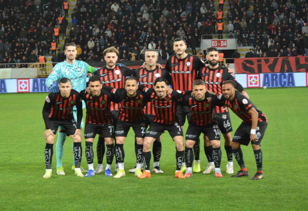 TRENDYOL 1. LİG EKİPLERİNDEN ÇORUM FK’NİN 7 HAFTALIK GALİBİYET SERİSİ BANDIRMASPOR MAĞLUBİYETİ İLE...