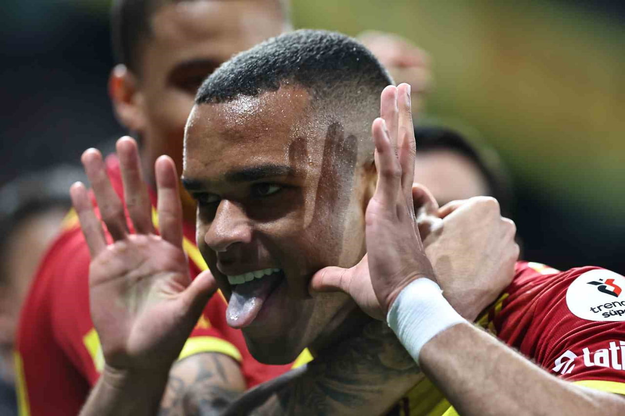 TRENDYOL SÜPER LİG'İN 27. HAFTA ERTELEME MAÇINDA GÖZTEPE EVİNDE KARŞILAŞTIĞI GALATASARAY’A 3-1...