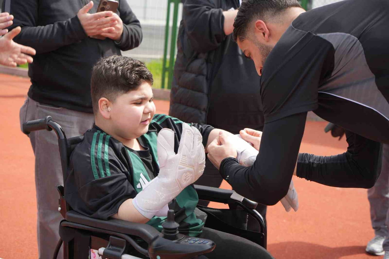 TRENDYOL SÜPER LİG EKİPLERİNDEN KOCAELİSPOR, GÖZTEPE MAÇI HAZIRLIKLARINI SÜRDÜRDÜĞÜ ANTRENMANDA...