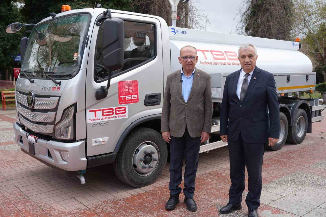 TURGUTLU BELEDİYE BAŞKANI ÇETİN AKIN, TÜRKİYE BELEDİYELER BİRLİĞİ (TBB) TARAFINDAN HİBE EDİLEN...