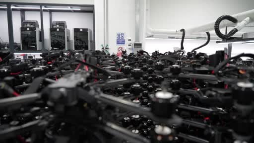 Türk firma, düşman İHA'larını avlayacak "avcı dron" geliştirdi