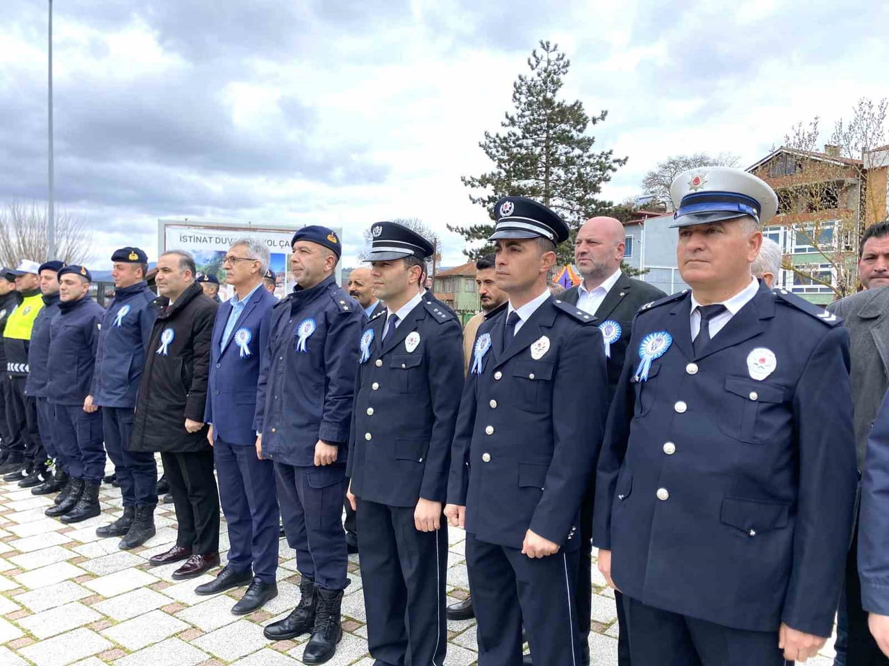 TÜRK POLİS TEŞKİLATI'NIN 181. YILI KAVAK'TA TÖRENLE KUTLANDI