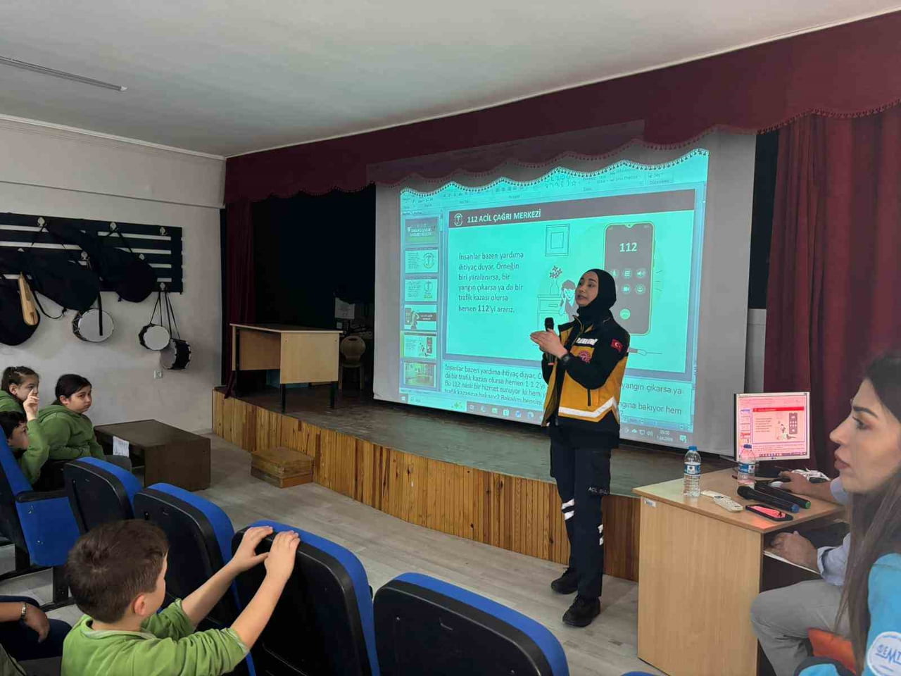 TÜRKELİ'DE MİNİKLERE SAĞLIK BİLİNCİ AŞILANDI TÜRKELİ İLÇESİNDE, ATATÜRK İLKOKULU ÖĞRENCİLERİNE...