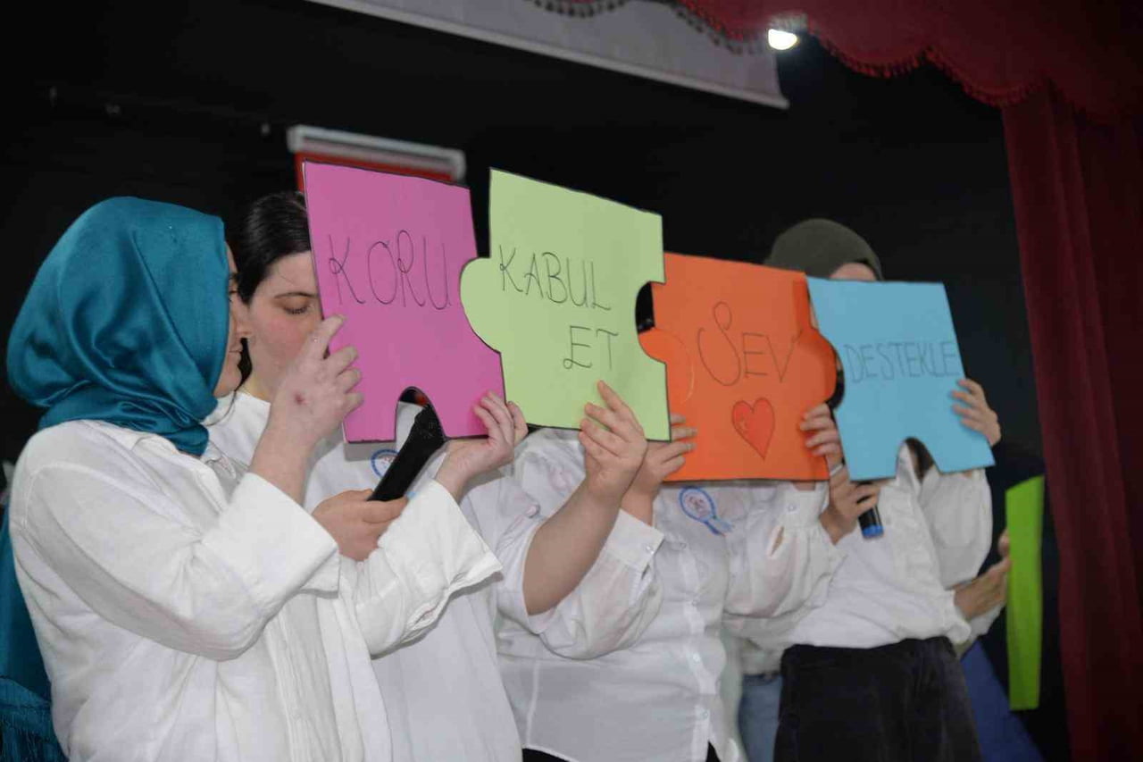 TÜRKELİ'DE OTİZM FARKINDALIK GÜNÜ PROGRAMI TÜRKELİ İLÇESİNDE, 2 NİSAN DÜNYA OTİZM FARKINDALIK GÜNÜ...