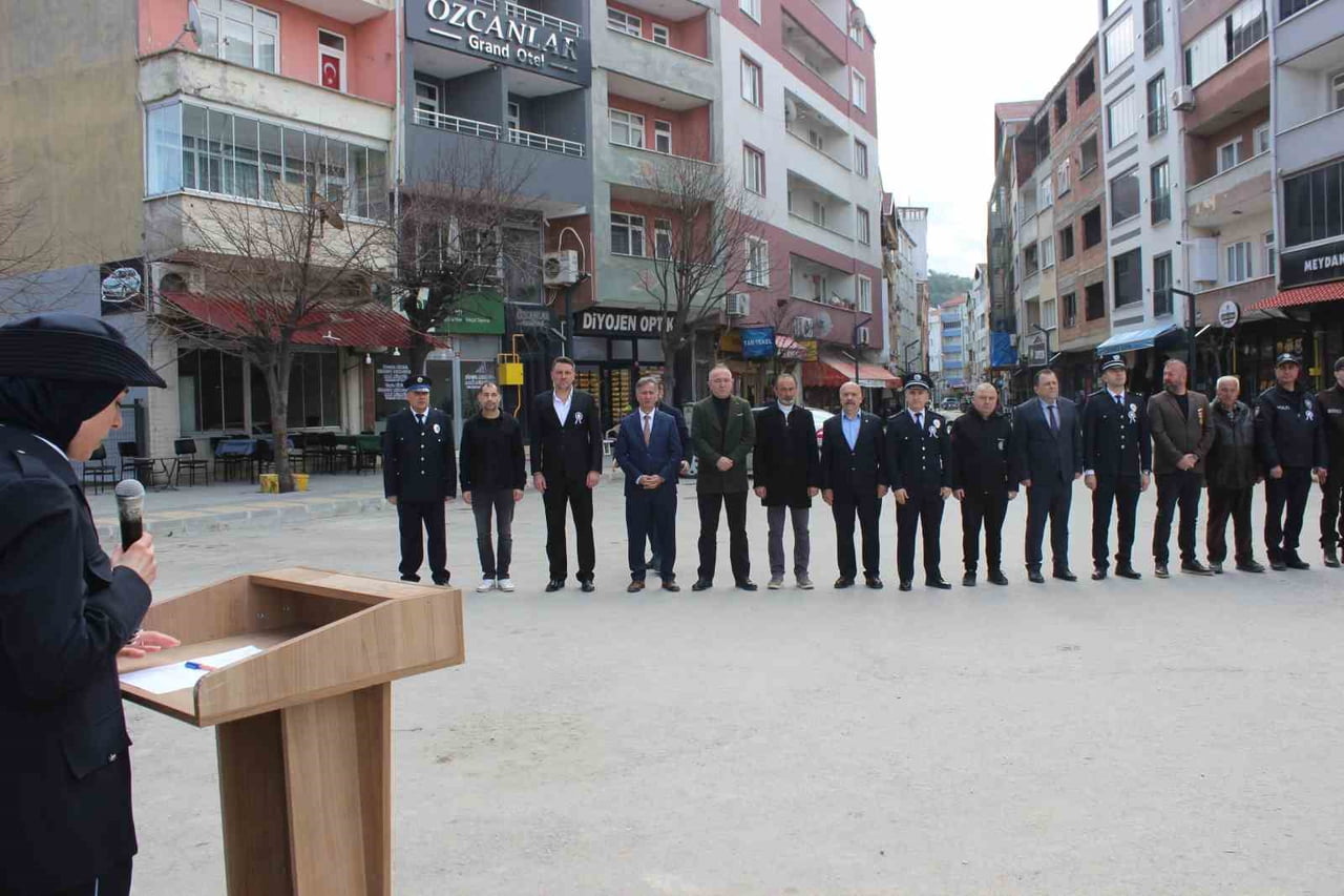 TÜRKELİ'DE POLİS HAFTASI TÖRENİ TÜRK POLİS TEŞKİLATI’NIN 181’İNCİ KURULUŞ YIL DÖNÜMÜ VE POLİS...