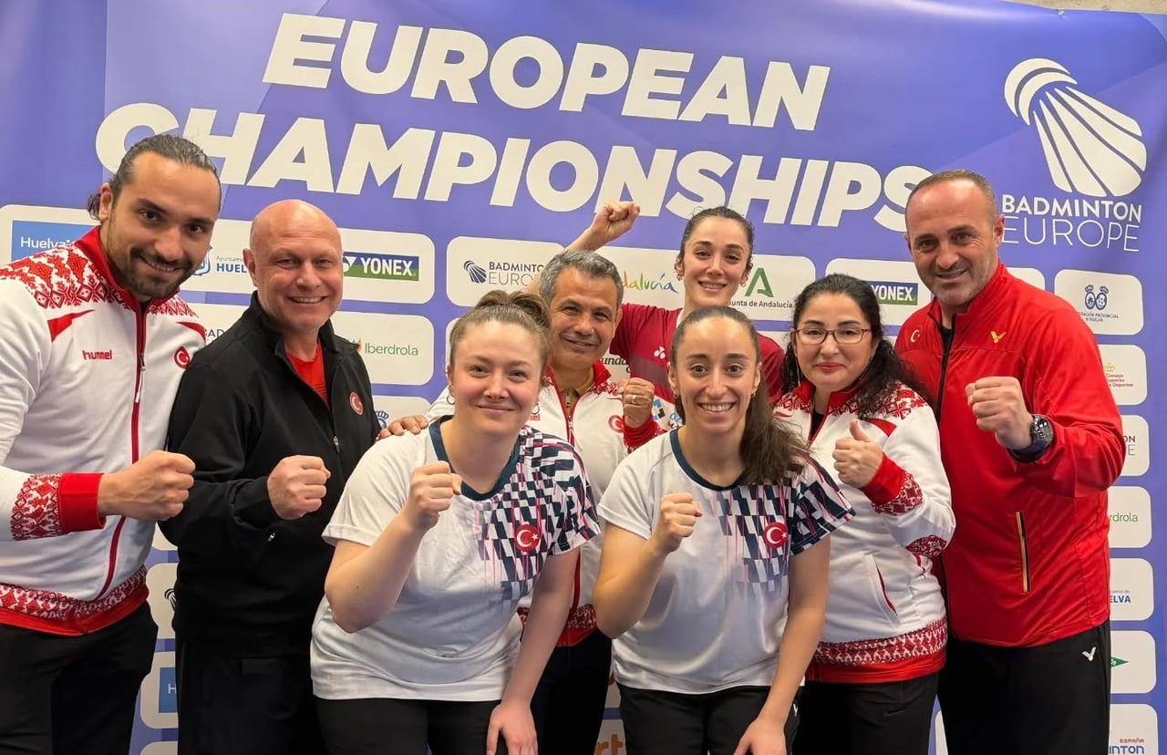 TÜRKİYE BADMİNTON FEDERASYONU, İSPANYA’DA DÜZENLENEN AVRUPA BADMİNTON ŞAMPİYONASI’NDA MÜCADELE...