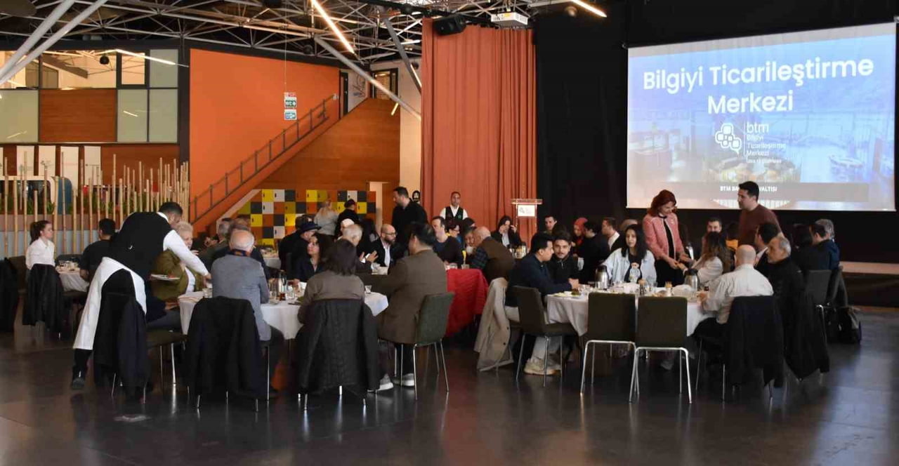 TÜRKİYE’DE GİRİŞİMCİLİK EKOSİSTEMİNE KATKIDA BULUNAN BİLGİYİ TİCARİLEŞTİRME MERKEZİ (BTM), 10...