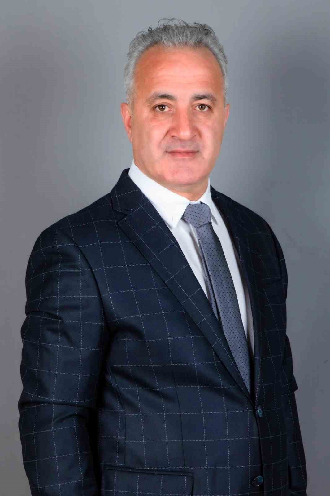 TÜRKİYE KAYAK FEDERASYONU AS BAŞKANLIĞI GÖREVİNİ YÜRÜTEN TARKAN SOYAK, TÜRKİYE KAYAK FEDERASYONU...