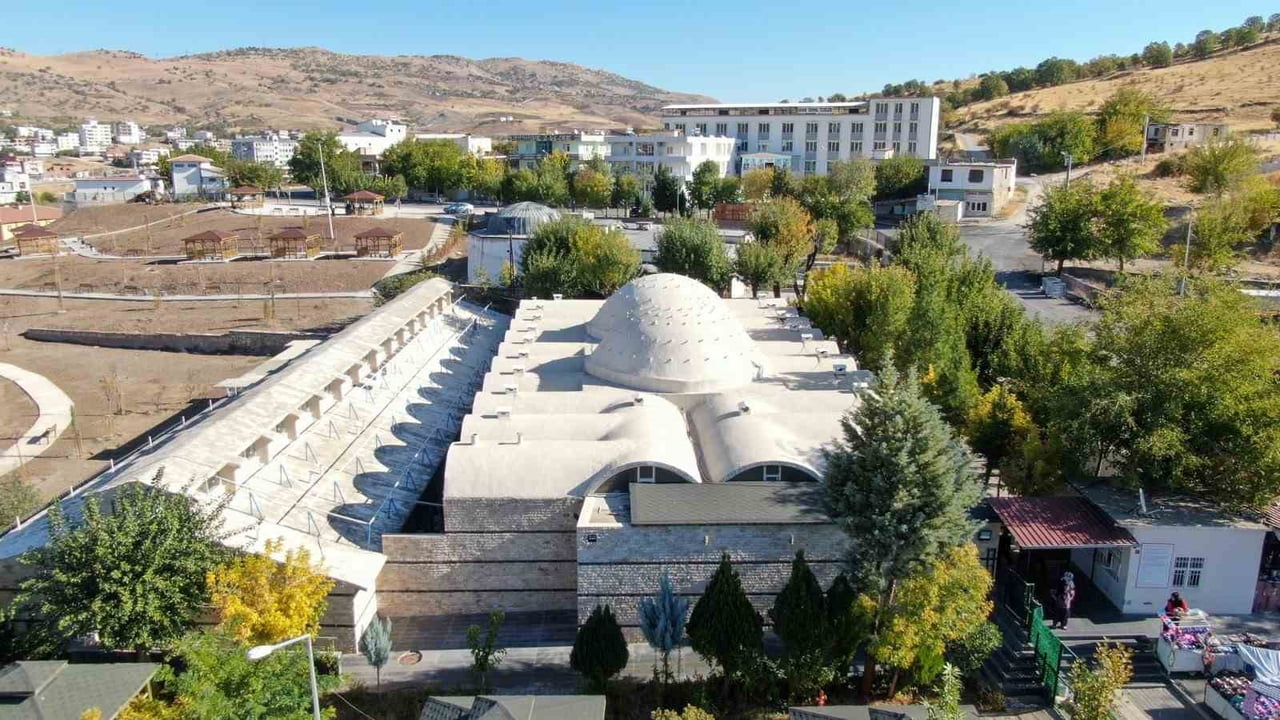 TÜRKİYE’NİN EN ŞİFALI KAPLICA SULARINA AİT OLAN DİYARBAKIR'IN ÇERMİK İLÇESİNDEKİ KAPLICALARA...